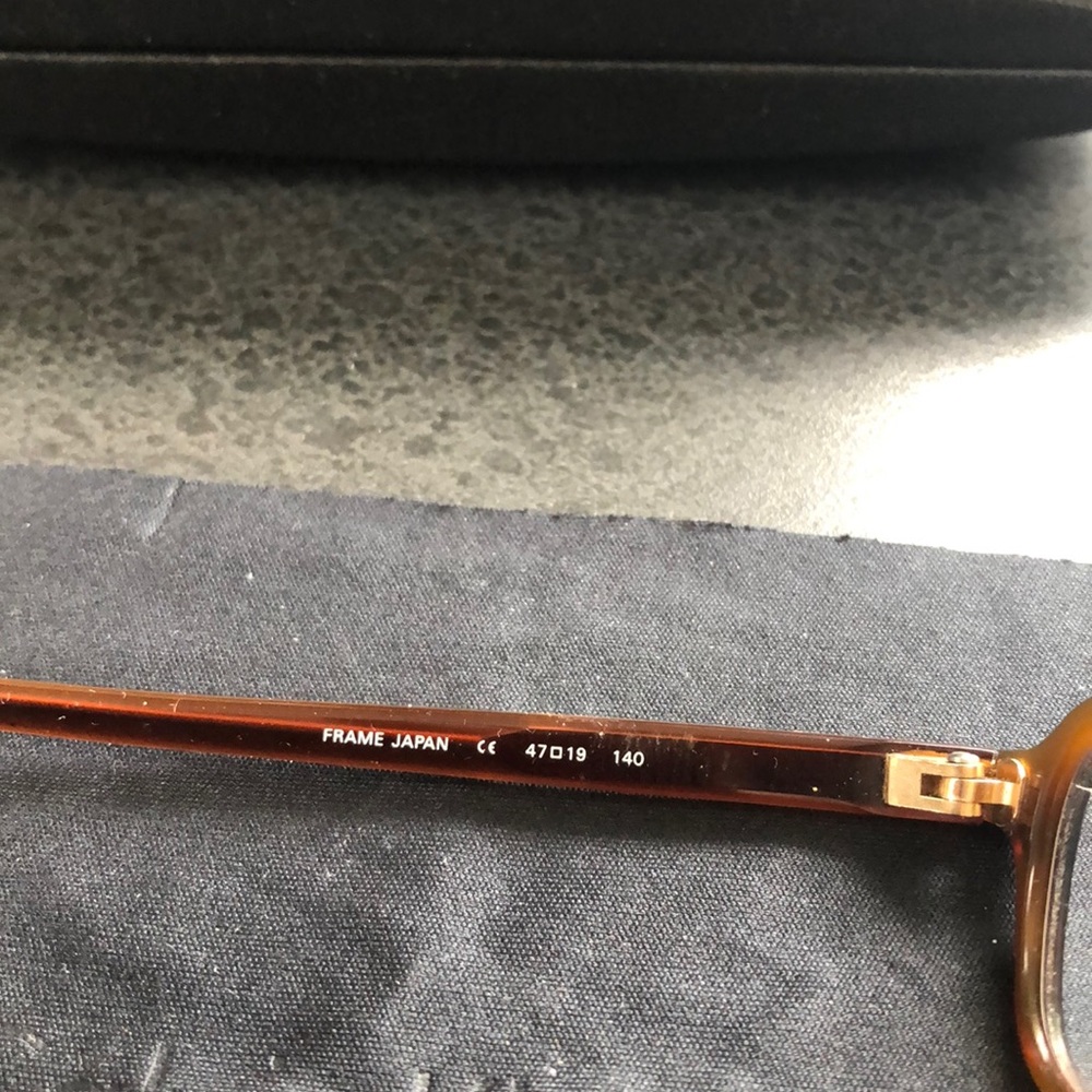 Calvin Klein frames - Picture 3 of 4